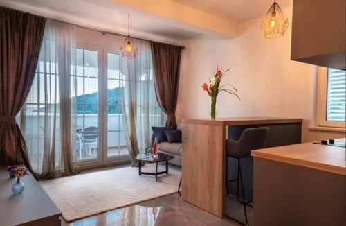 Saplunara Apartment | Precious Moments TOP FLOOR - apartment