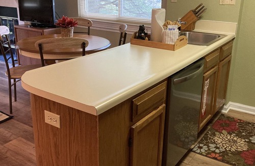Chalet Village Apartment | Prefect for couples or small families on a budget! sleeps up to 4