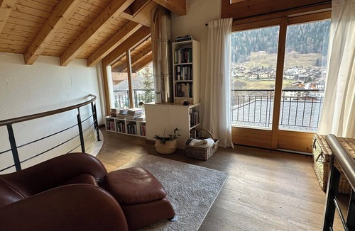 Le Chable Villa | Prefect Getaway Spacious 5 bedroom family villa, Le Chable. Walk to lift, 200m