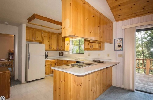 Cold Springs House | Preferred Parking Pass to Dodge Ridge