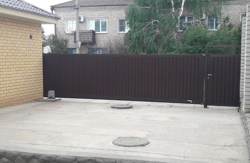 Dubovka House | Prem'era Guesthouse