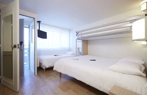 Chasseneuil-du-Poitou Hotel | Première Classe Poitiers Futuroscope – Chasseneuil
