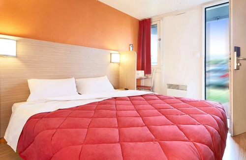 Petit Nanterre Hotel | Première Classe Paris Ouest - Nanterre - La Défense