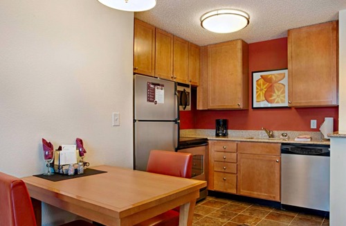 Egg Harbor Township Condo | Premier 1BR Suite in Egg Harbor Township