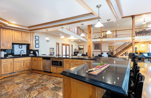 Galena House | Premier 8 BR Home-The Eagle's Nest! Hot Tub, Game Room, Fire Pit!