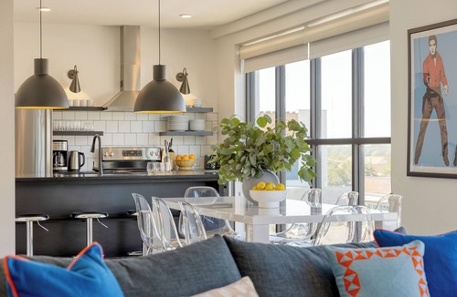 Historic Edgefield Hotel | Premier Four-Bedroom Suite + Balcony | The Carter