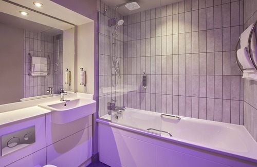 Ayr Hotel | Premier Inn Ayr A77/Racecourse