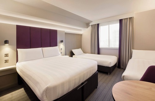 East Dunstable Hotel | Premier Inn Dunstable/Luton