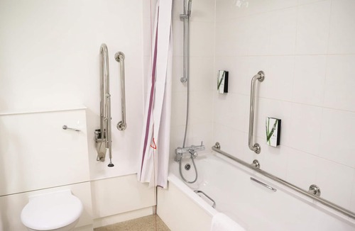 Bailleston Hotel | Premier Inn Glasgow East