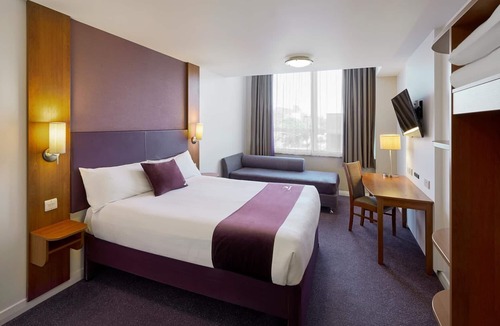 Bury Hotel | Premier Inn Manchester Bury