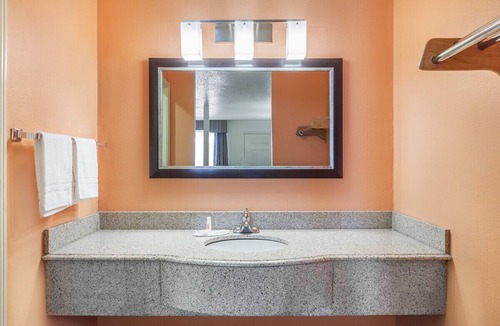 Palestine Hotel | Premier Inn Palestine