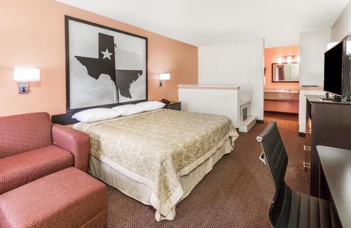 Palestine Hotel | Premier Inn