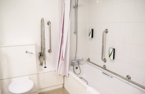 Walsall Hotel | Premier Inn Walsall Town Centre