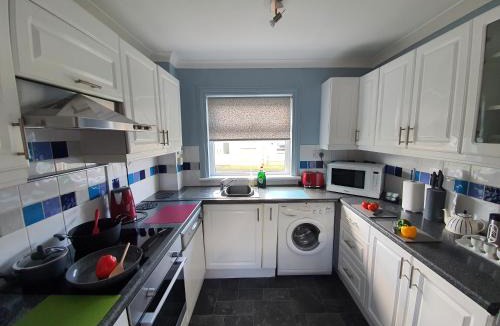 Holytown Apartment | PREMIER - Kenilworth House
