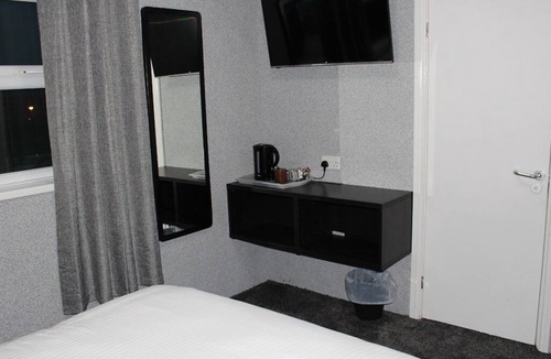 Morpeth House | Premier Lodge