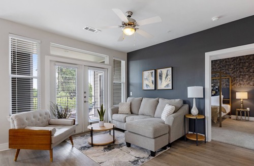 Addicks Apartment | Premier Luxury Escape in the Heart of Houston