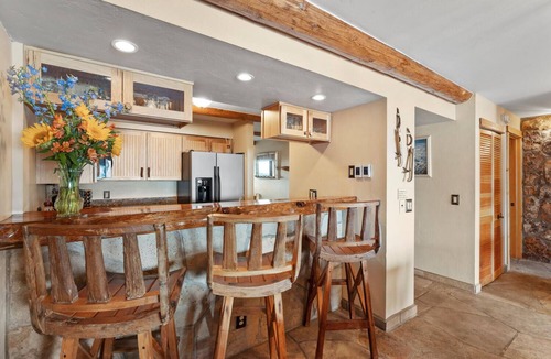 Dillon Condo | Premier Scenic Lakefront Luxury Heart of Colorado Ski Country