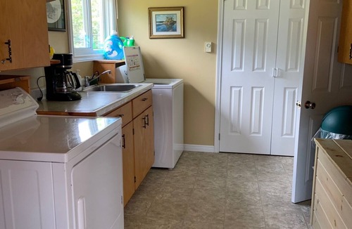 Byng Inlet House | Premier Vacation Home In Pointe Au Baril On - Pointe Au Baril Station