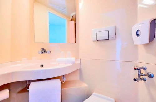 Charleville-Mezieres Hotel | Premiere Classe Charleville Mezieres