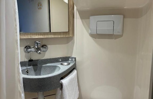 Saint-Genis-Pouilly Hotel | Premiere Classe Geneve - Saint Genis Pouilly