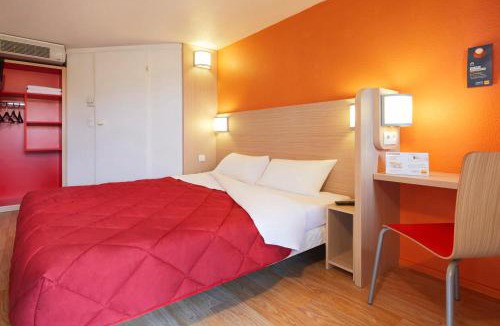 Saint-Jean-de-Vedas Hotel | Premiere Classe Montpellier Ouest - St Jean De Vedas