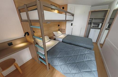 Cuincy Hotel | Premiere Classe Lille Sud - Douai Cuincy