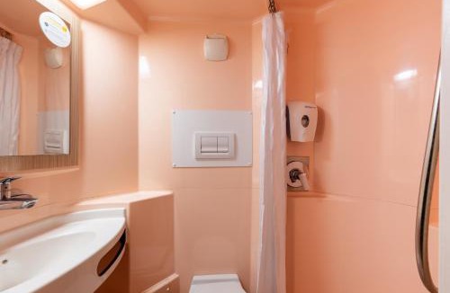 Seclin Hotel | Premiere Classe Lille Sud - Seclin