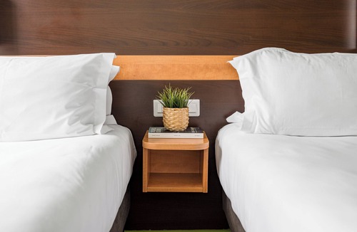 Part Dieu - Bir Hakeim Hotel | Premiere Classe Lyon Centre - Gare Part Dieu