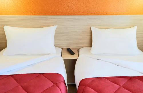 Plaisir Hotel | Premiere Classe Plaisir