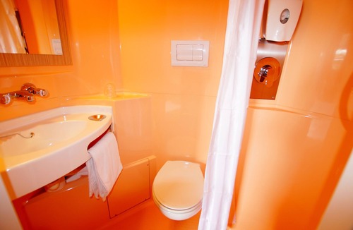 Saint-Lambert-des-Levees Hotel | Premiere Classe Saumur