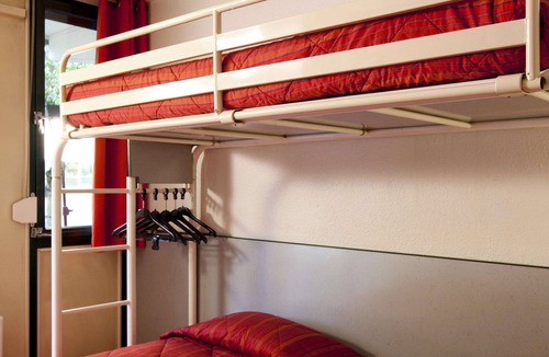 Tarbes Hotel | Premiere Classe Tarbes - Bastillac