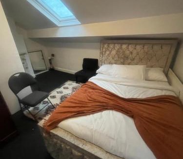 Holbeck Cabin | Premiership Lodge