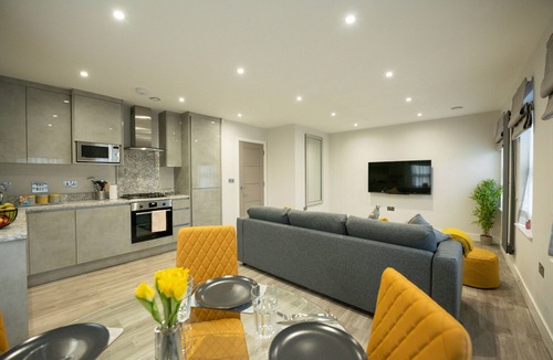 Reading Apartment | Premium 2-Bed, 2-Bath Apartment by KSA