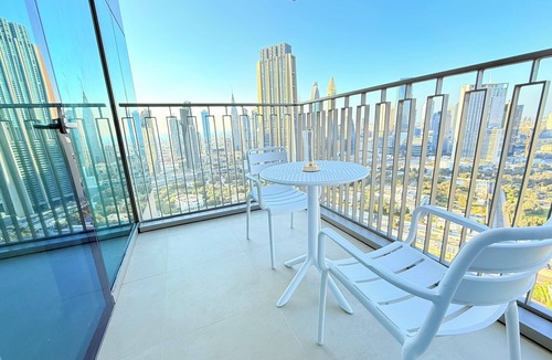 Trade Center Apartment | Premium 2-bedroom apartment infront of Dubai Mall
