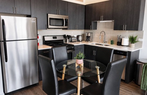 Near South Side Apartment | Premium 2BR Michigan Suite with Skyline Views Near McCormick Place & Lakefront