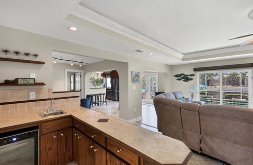 Punta Gorda House | 🥇 Premium 4bd villa with a dock and canal access (CH979)