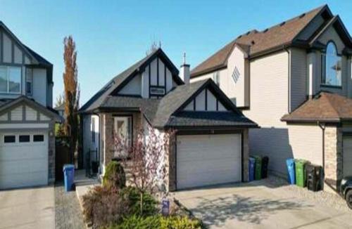 Cranston Villa | Premium Affordable Open Concept Waterfront Villa