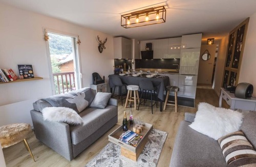 Saint-Lary-Soulan Apartment | Premium apartment - access to Pool - 6/8p - Saint Lary village