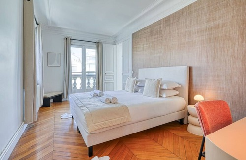 Faubourg-du-Roule Apartment | Premium ArcDeTriomphe 4Bedrooms ChampsÉlysées