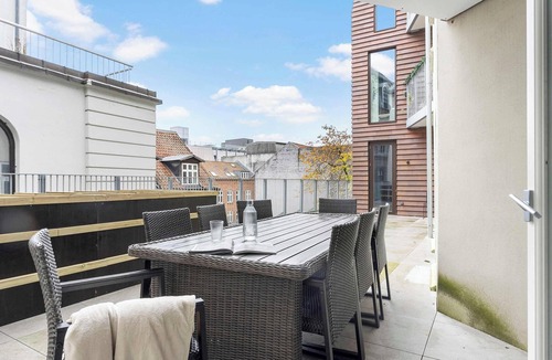 Midtbyen Apartment | Premium High-Street Home w Large Private Terrace