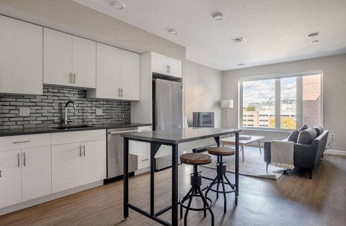 East Cambridge Apartment | Premium Kendall Square Studio w/Gym & Rooftop, nr MIT, by Blueground