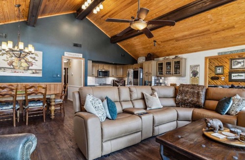Star Harbor House | Premium Lakefront Villa with Pool, Private Dock & Boathouse on Cedar Creek