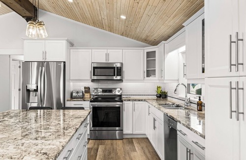 Grand-Digue Cottage | Premium Oceanfront Cottage Near Shediac | Modern Comforts & Stunning Views