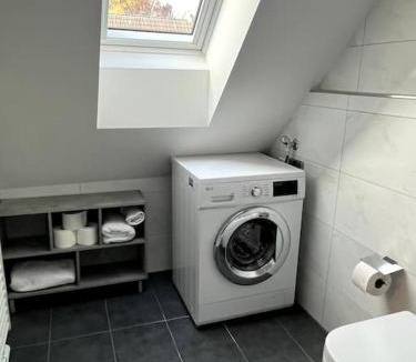 Alt-Wiedikon Apartment | Premium penthouse studio - AC, Laundry, Balcony, Parking
