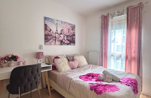 Parc-Nord Bed & Breakfast | Premium Room Paris La Défense Arena