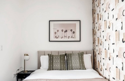 Silver Lake Apartment | Premium Silverlake Studio w/ W/D & Pool, nr 101 & 405, by Blueground