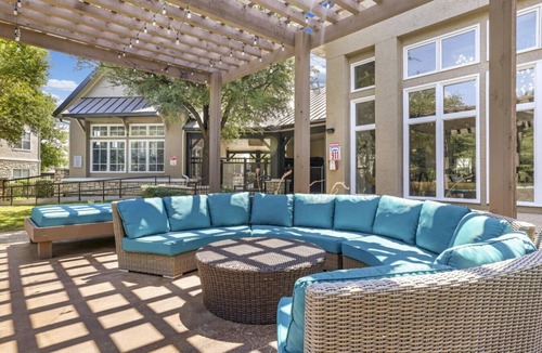 Fossil Creek Apartment | Premium Stay 2BR 2BA Apartment with Modern Comforts