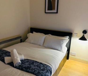 East Walworth Apartment | Premium Studio Flat 05 Near Tower Bridge