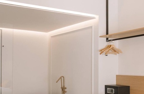 Old Town Apartment | Premium studio with whirlpool bath