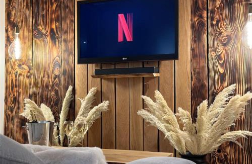 Pleyber-Christ Villa | Premium suite with jacuzzi 4 étoiles